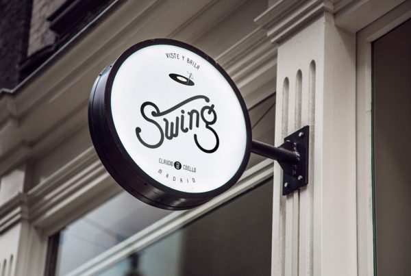 Imagen de letrero distintivo en la calle